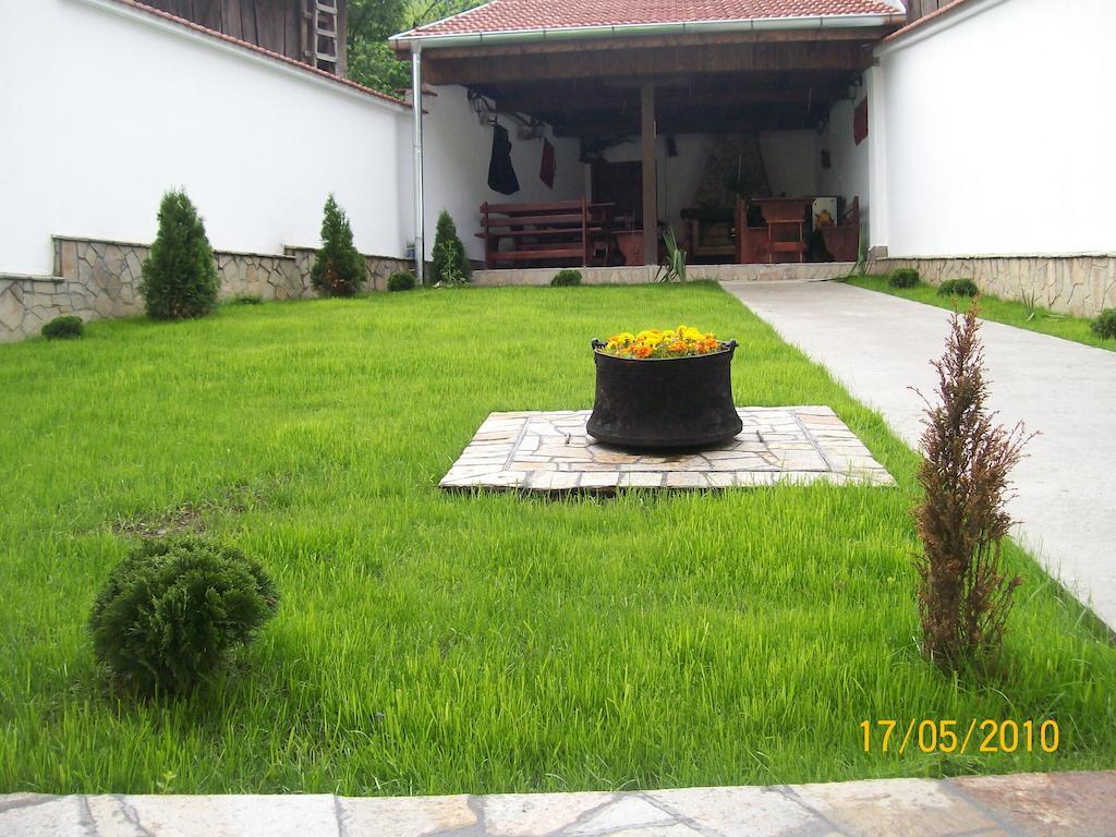 Hera Guest House Čiflik Exteriér fotografie