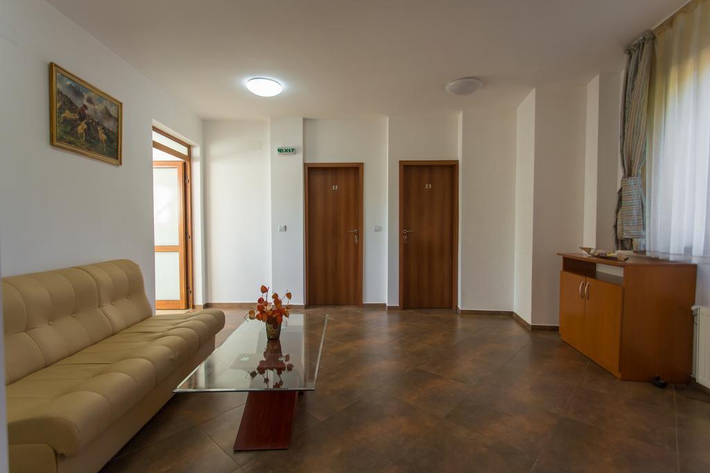Hera Guest House Čiflik Exteriér fotografie