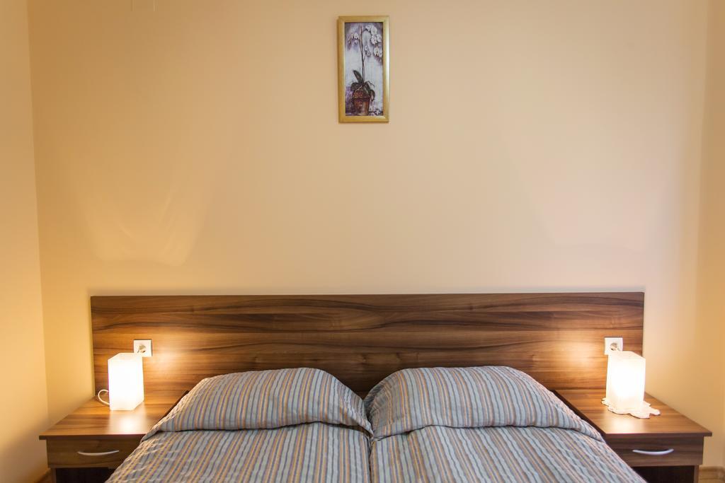 Hera Guest House Čiflik Exteriér fotografie