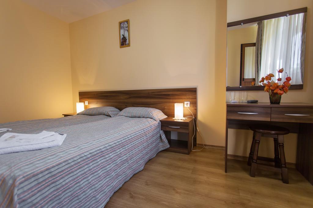 Hera Guest House Čiflik Exteriér fotografie