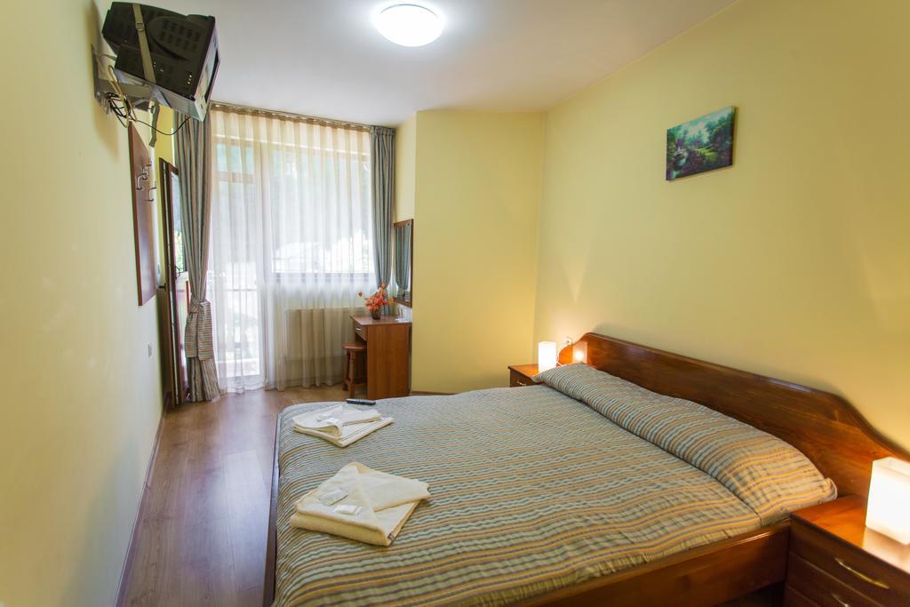 Hera Guest House Čiflik Exteriér fotografie