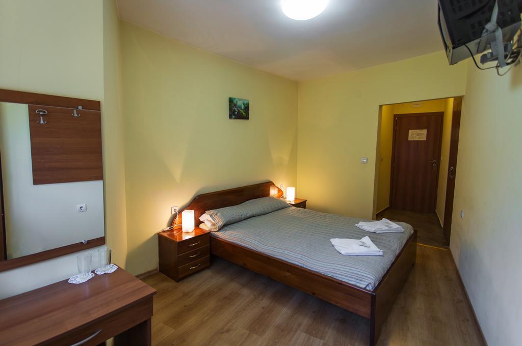 Hera Guest House Čiflik Exteriér fotografie
