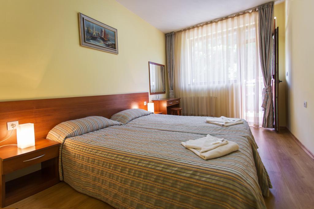 Hera Guest House Čiflik Exteriér fotografie