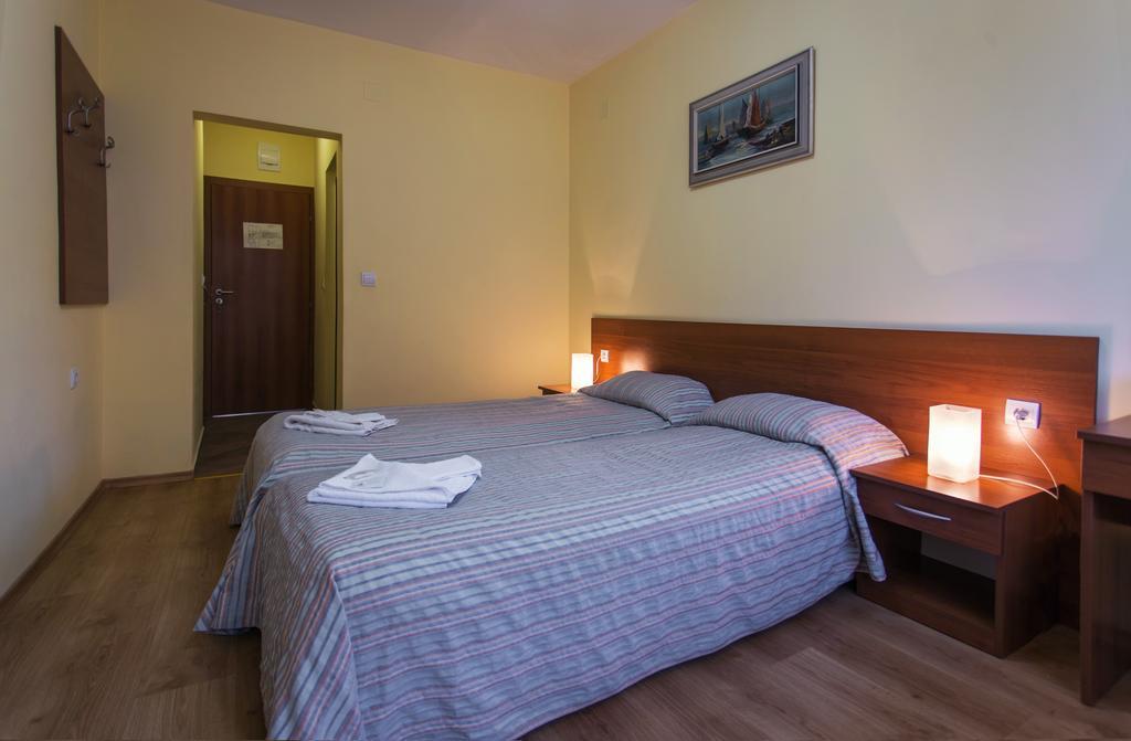 Hera Guest House Čiflik Exteriér fotografie